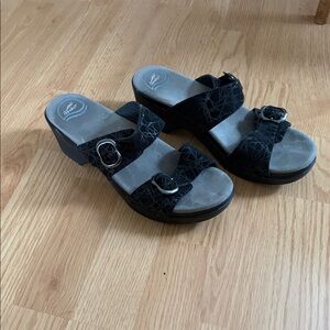 DANSKO SOPHIE BLACK SLIDE SANDAL SIZE 41